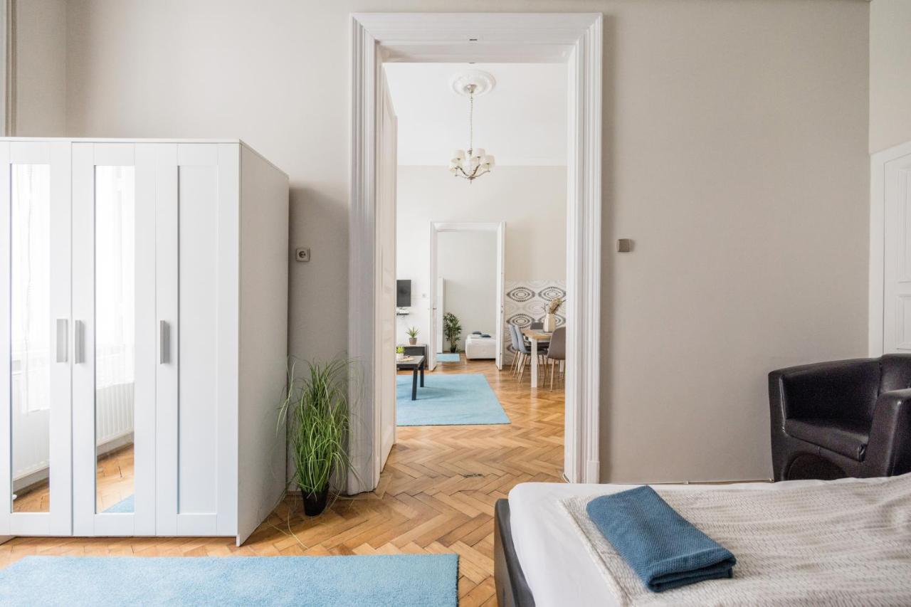 Elisabeth 52 Apartment Budapest Esterno foto