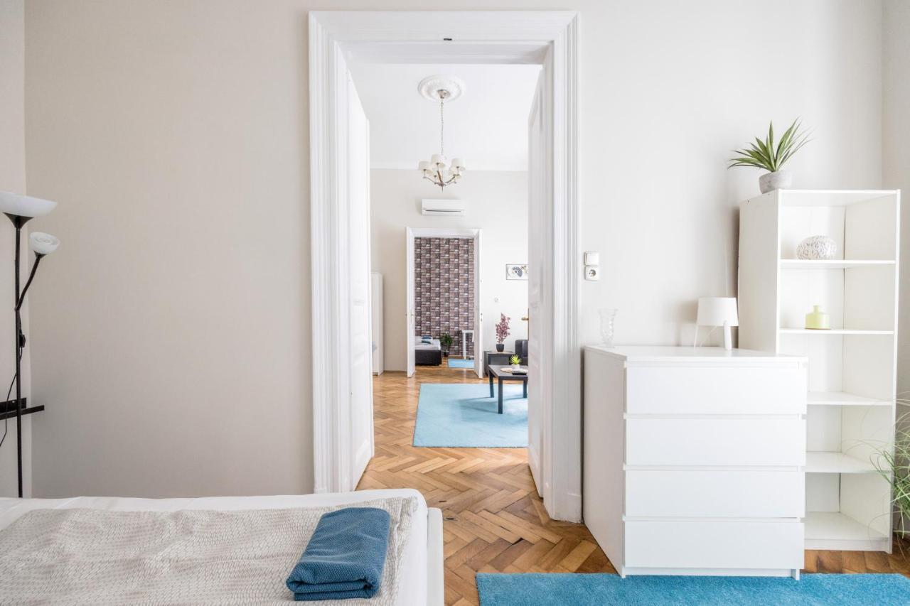Elisabeth 52 Apartment Budapest Esterno foto