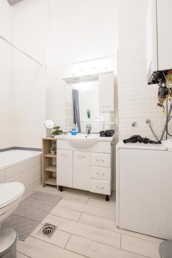 Elisabeth 52 Apartment Budapest Esterno foto